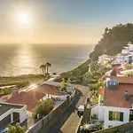 Sunset Villa *